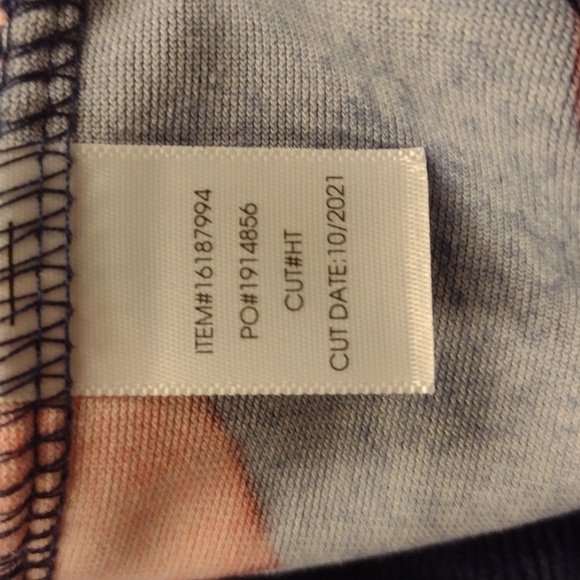 Torrid Red and Blue Hoodie Intimates Sleepwear, Size 0 (12/L) - Picture 6 of 11